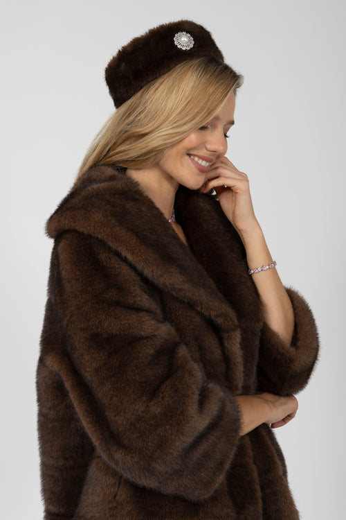 'Hollywood' Cropped Faux Fur Coat in Marrone
