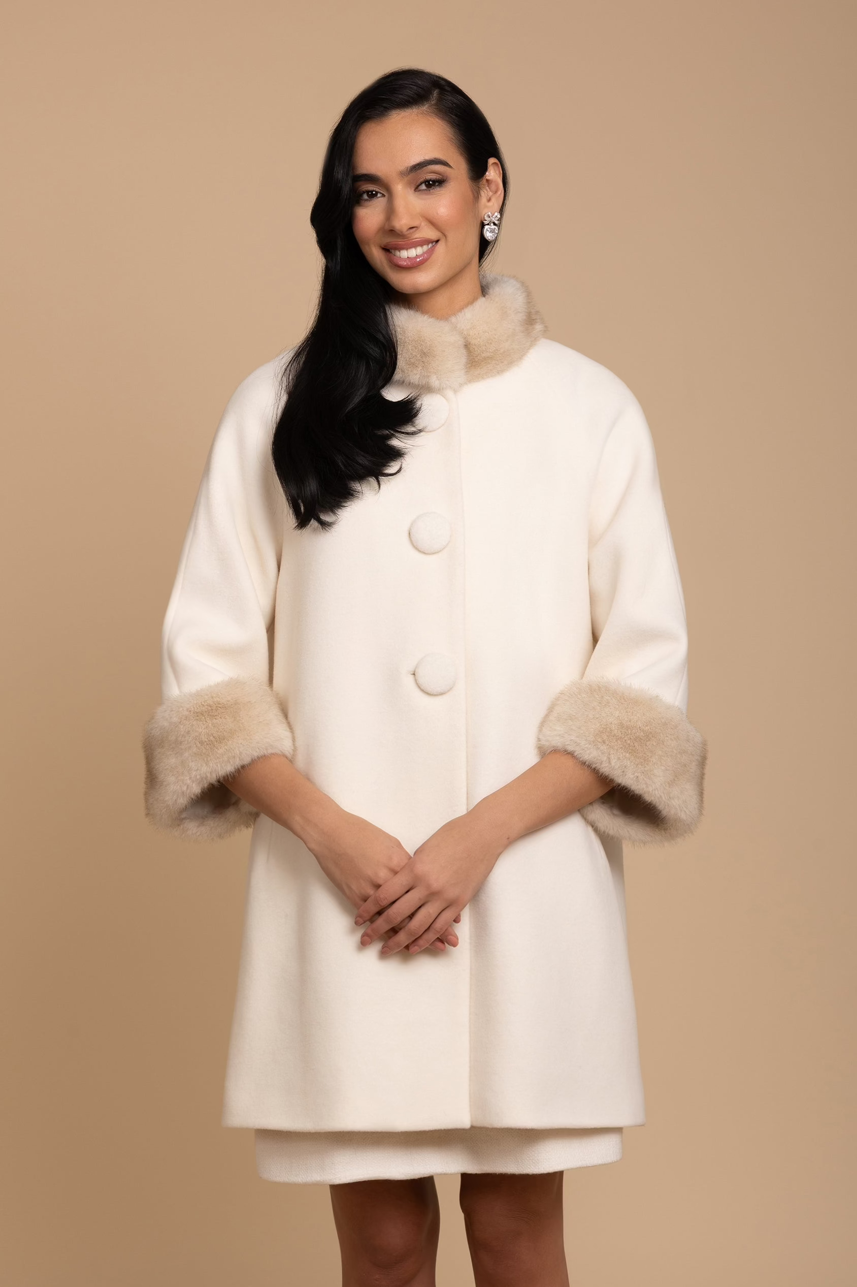 Demure' Italian Virgin Wool and Cashmere Coat with Faux Mink