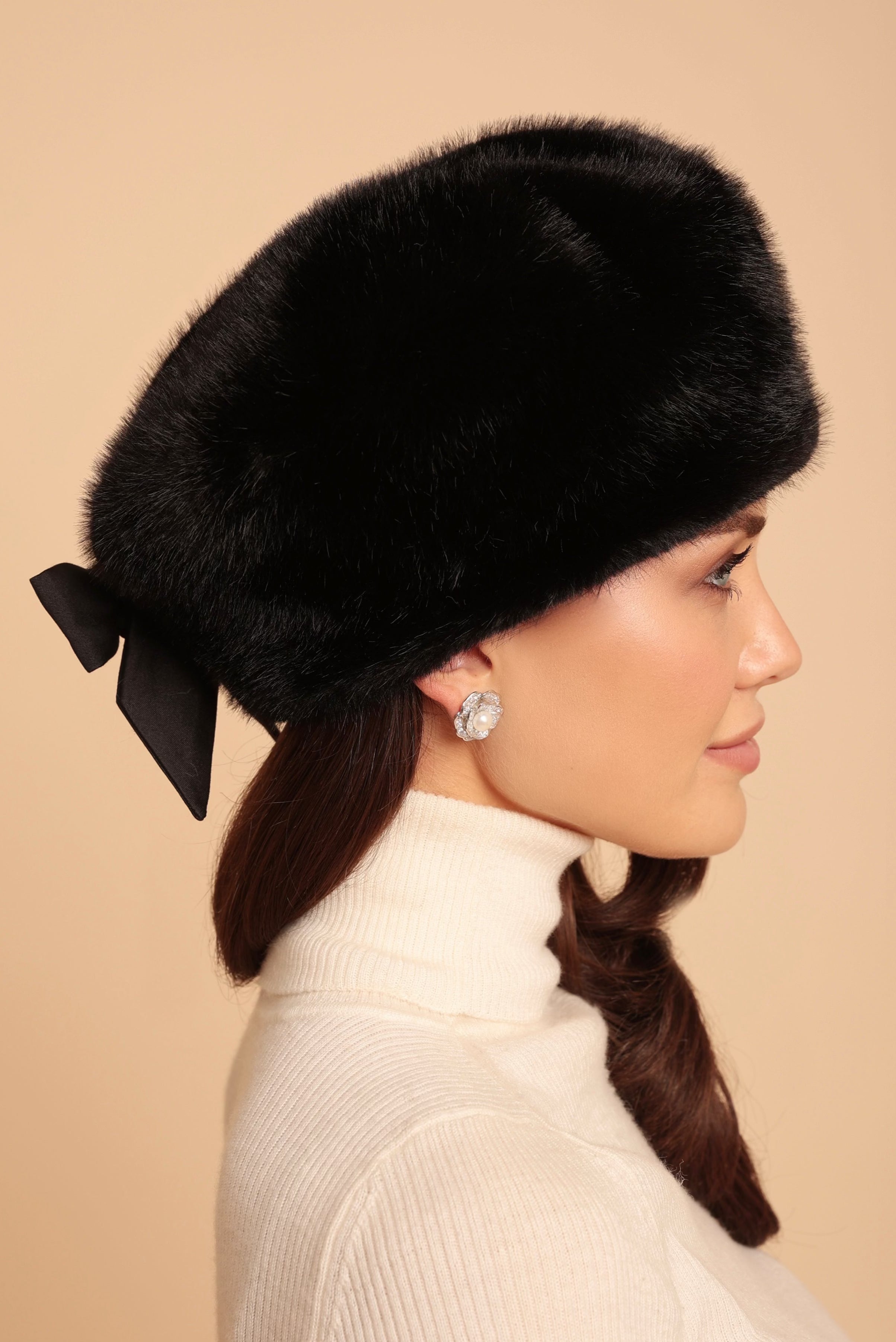 'Brigitte' Faux Fur Hat with Silk Bow in Nero