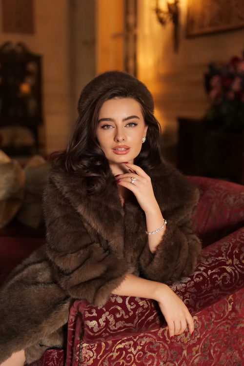 'Hollywood' Faux Fur Coat in Marrone