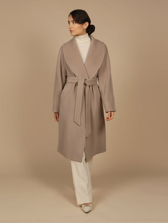 SS ‘Hepburn’ Italian Virgin Wool and Cashmere Coat in Grigio