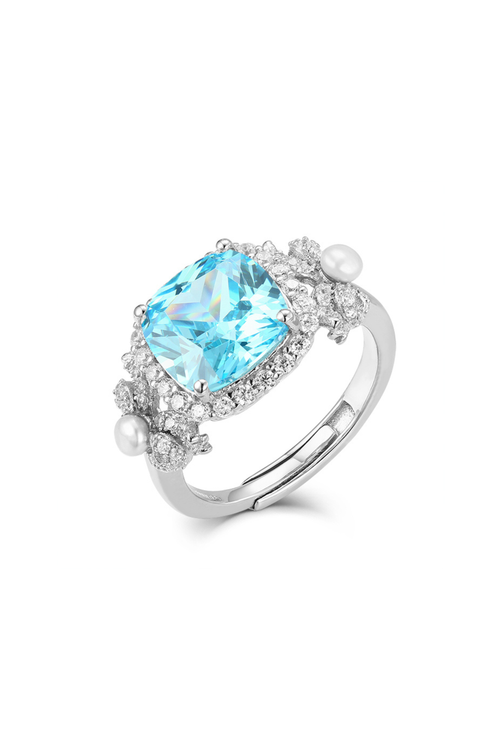 'Marie Antoinette' Cushion-Cut Silver Ring with Bows