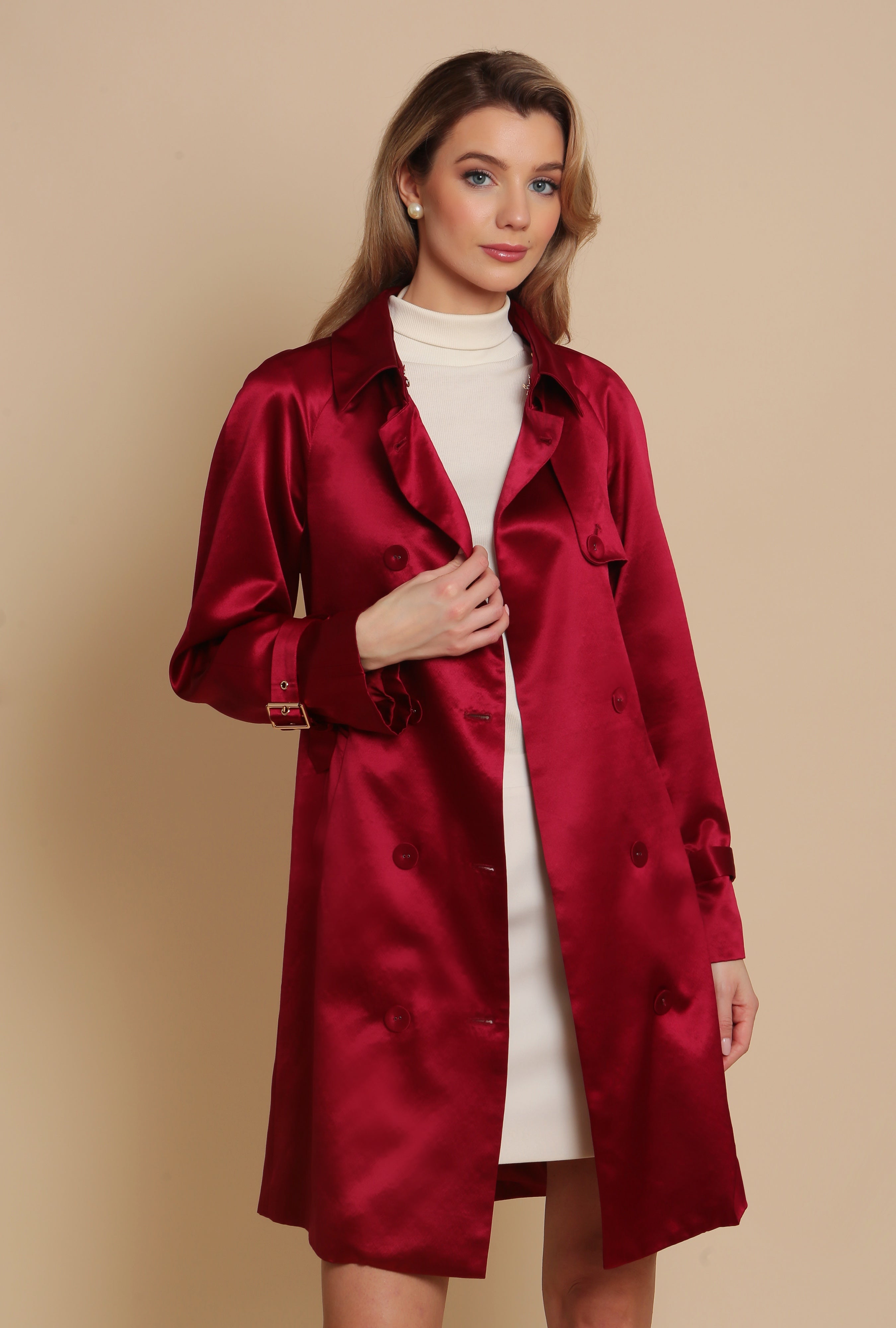 'La Dolce Vita' Wool and Silk Trench Coat in Rosso