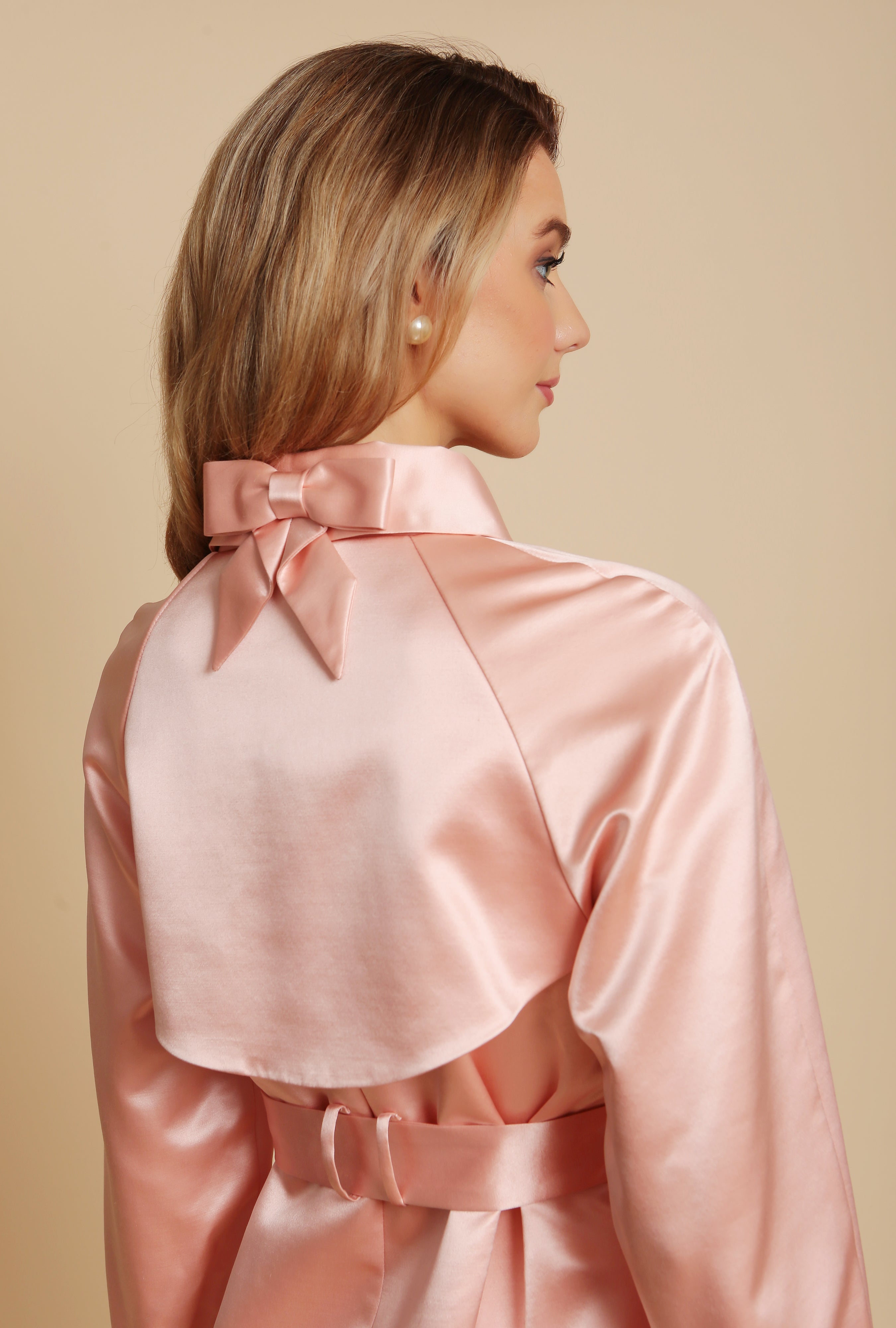 'La Dolce Vita' Wool and Silk Trench Coat in Rosa