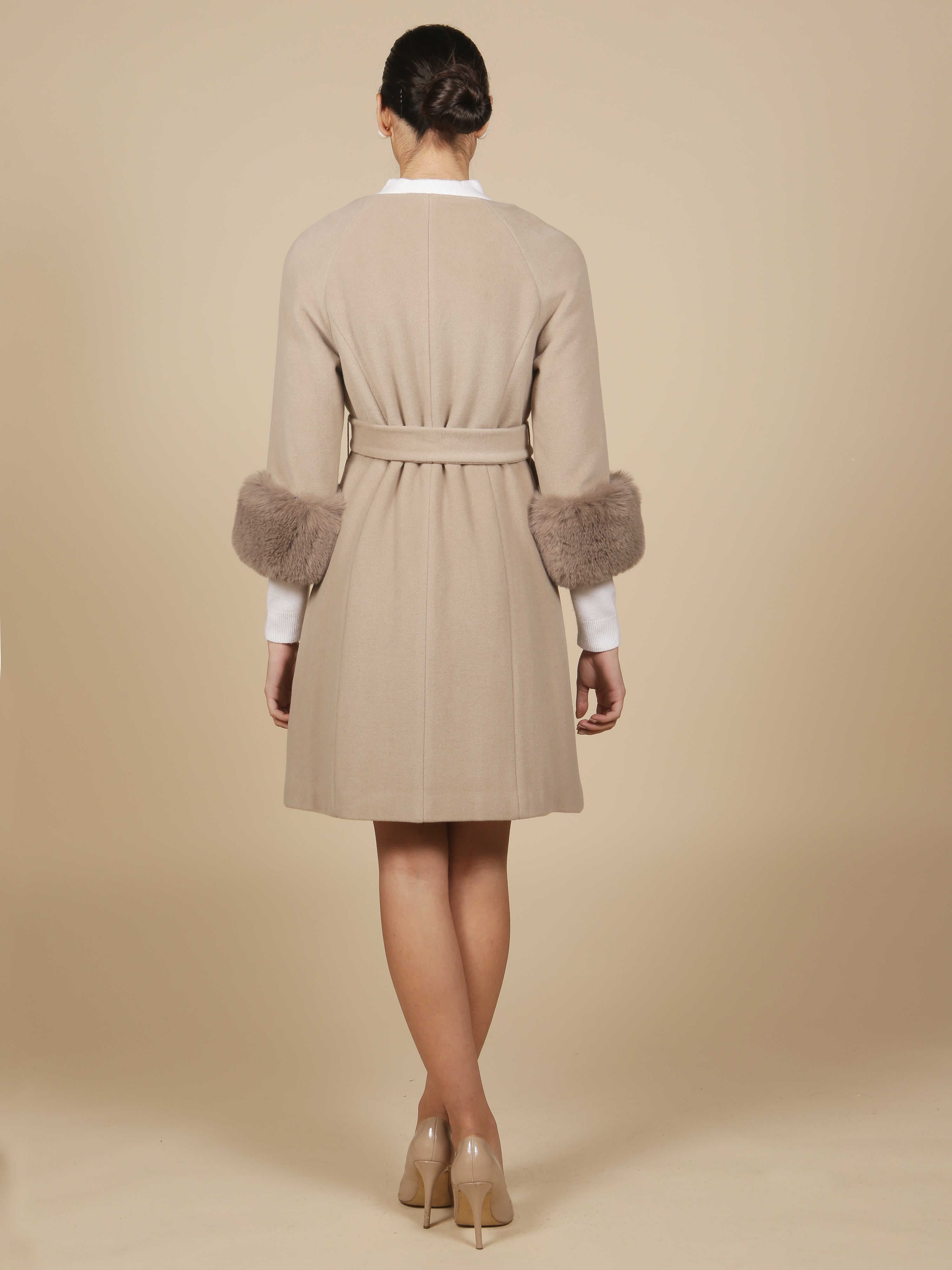 'Madame de Pompadour' Italian Cashmere and Virgin Wool Coat in Grigio