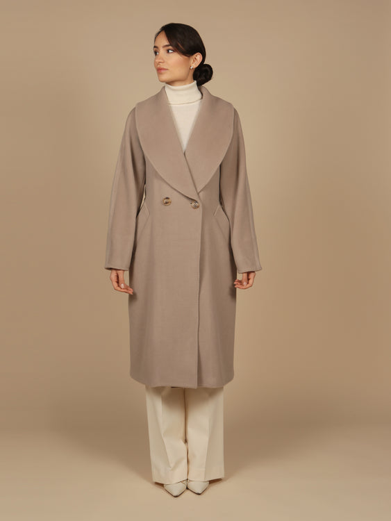 ‘Hepburn’ Italian Virgin Wool and Cashmere Coat in Grigio