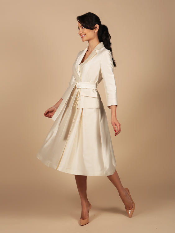 'Audrey' Silk and Wool Dress Coat in Bianco