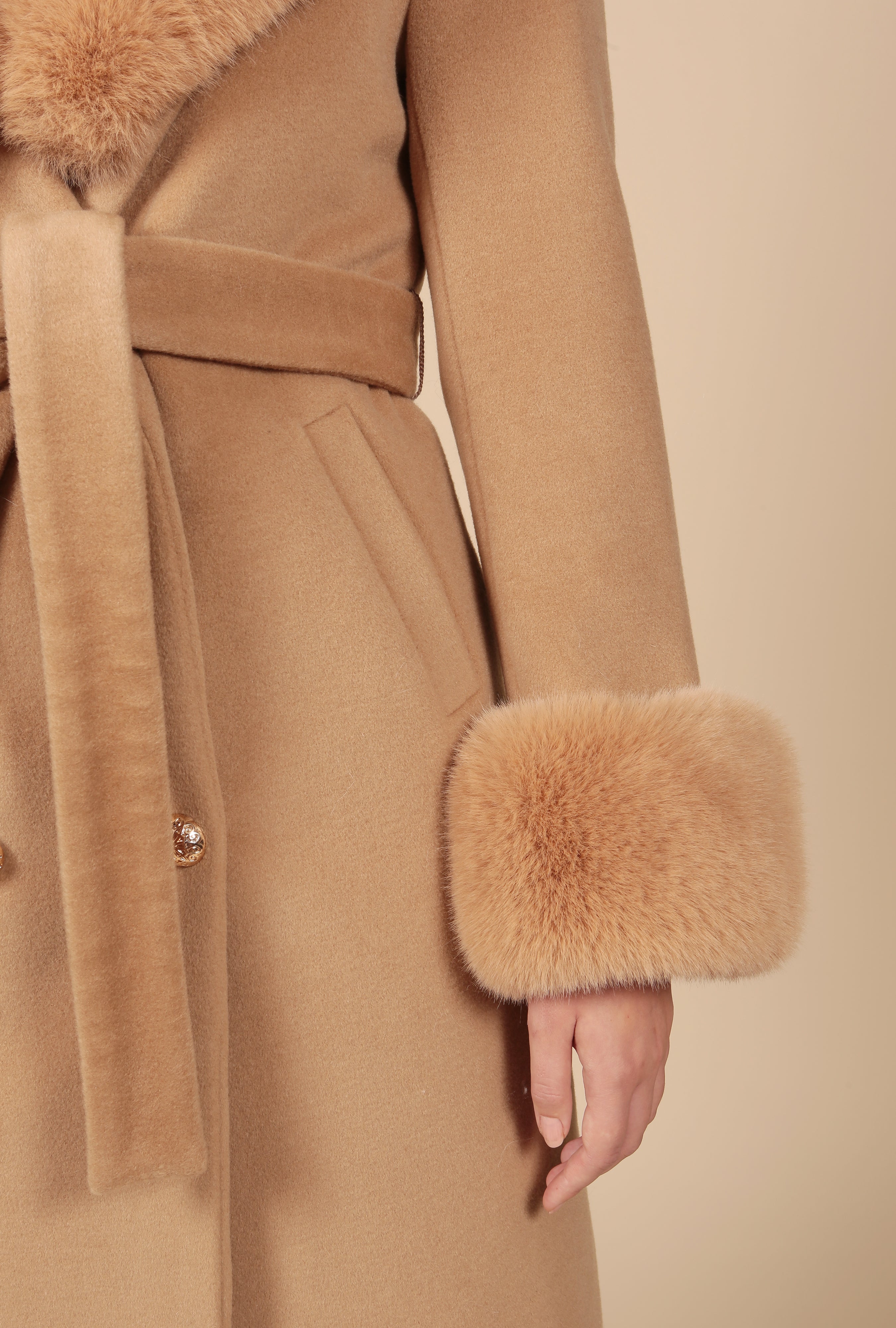 ‘Marlene' Cashmere and Wool Coat in Marrone