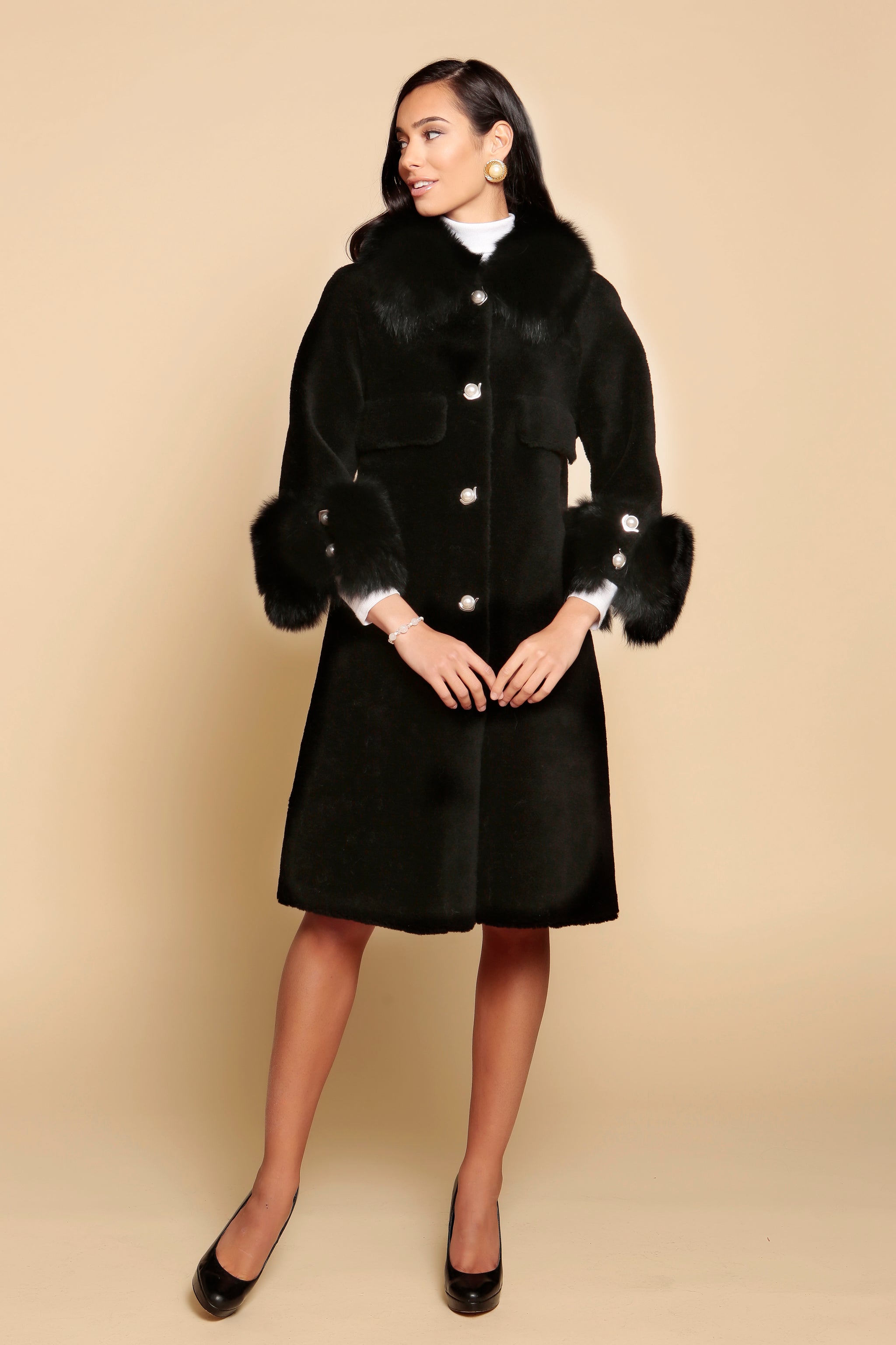 Hayworth' Wool and Faux Fur Coat in Nero – Santinni